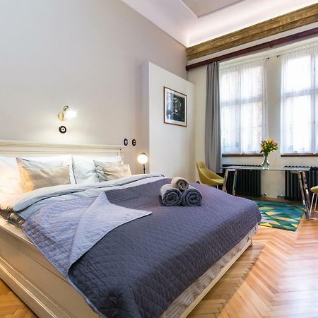 Apartment Nebovidy I - Historic Centre - Terrace - Air Conditioning ปราก ภายนอก รูปภาพ