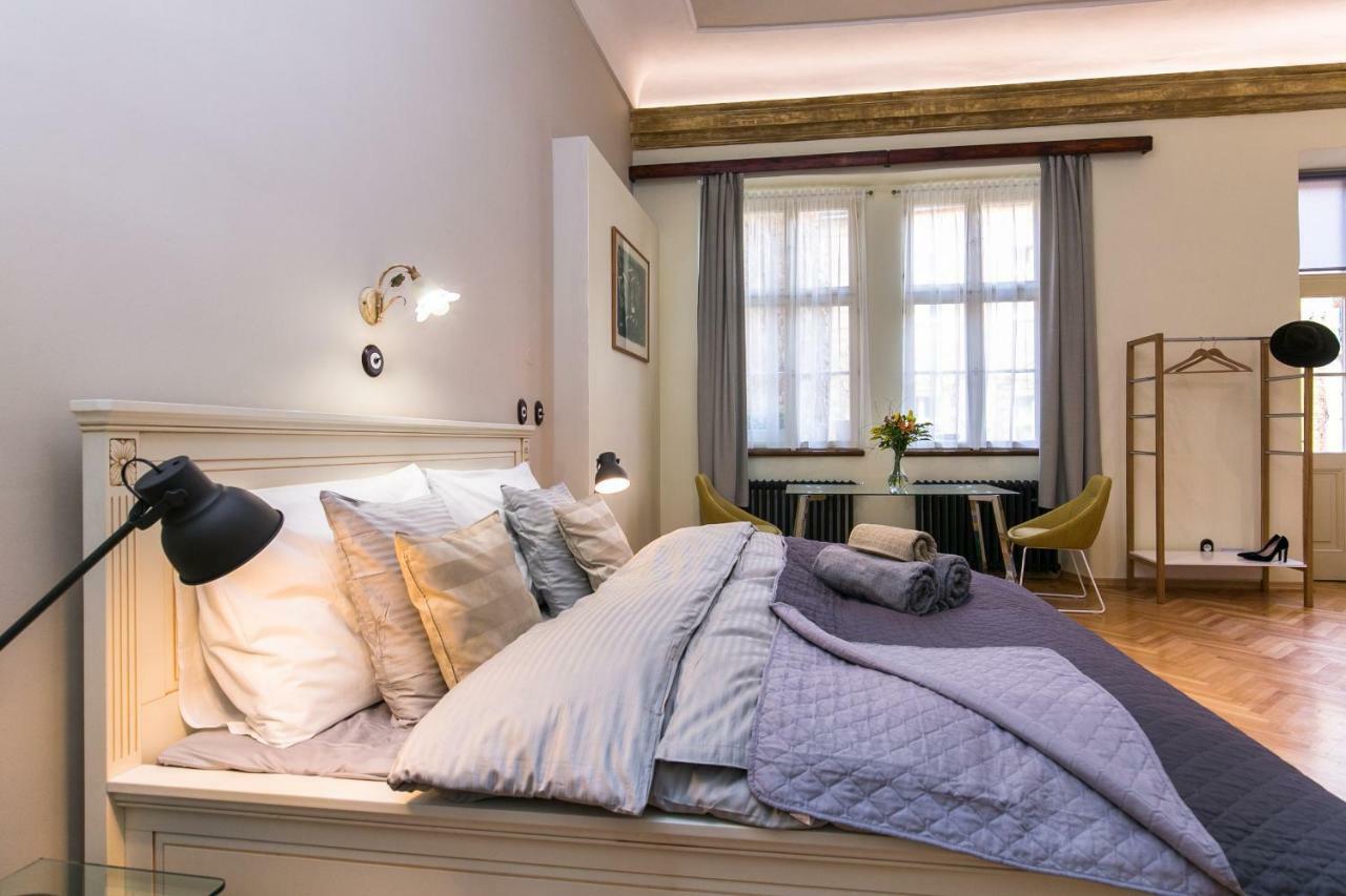 Apartment Nebovidy I - Historic Centre - Terrace - Air Conditioning ปราก ภายนอก รูปภาพ